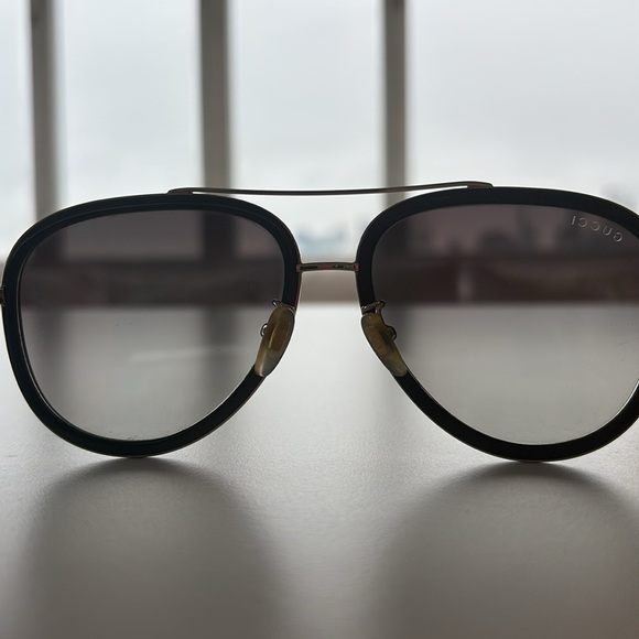 Gucci Aviator Sunglasses in Gold metal- Green/Red - Picture 5 of 7